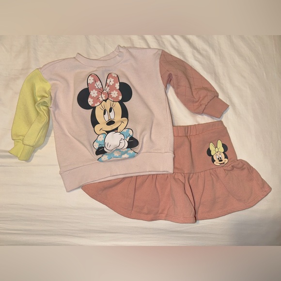 Minnie Mouse‎ sweatshirt outfit - Picture 1 of 7